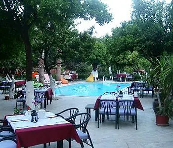 מלון Blue Sea Garden 3*